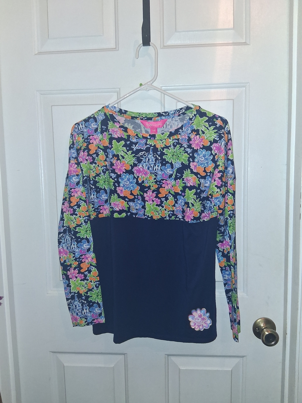 Lilly Pulitzer Loves Disney Fin Top NWOT SIZE XS